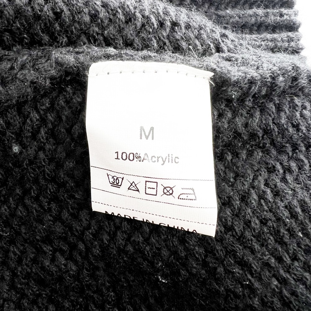 Chicwish Black Cropped Cardigan Sweater Santa Claus Faces Holiday Theme Size M - Picture 4 of 4